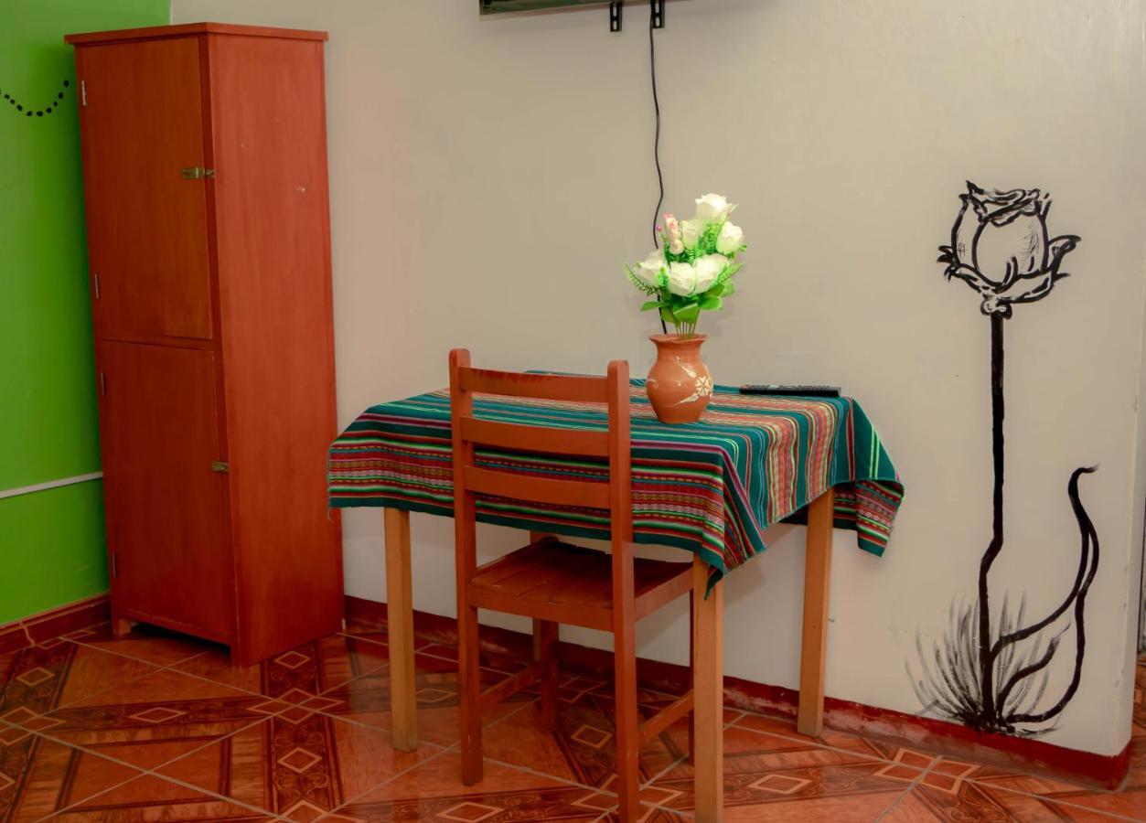 Huaraz Colonial Hostel ภายนอก รูปภาพ