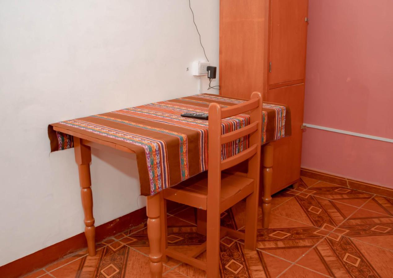 Huaraz Colonial Hostel ภายนอก รูปภาพ