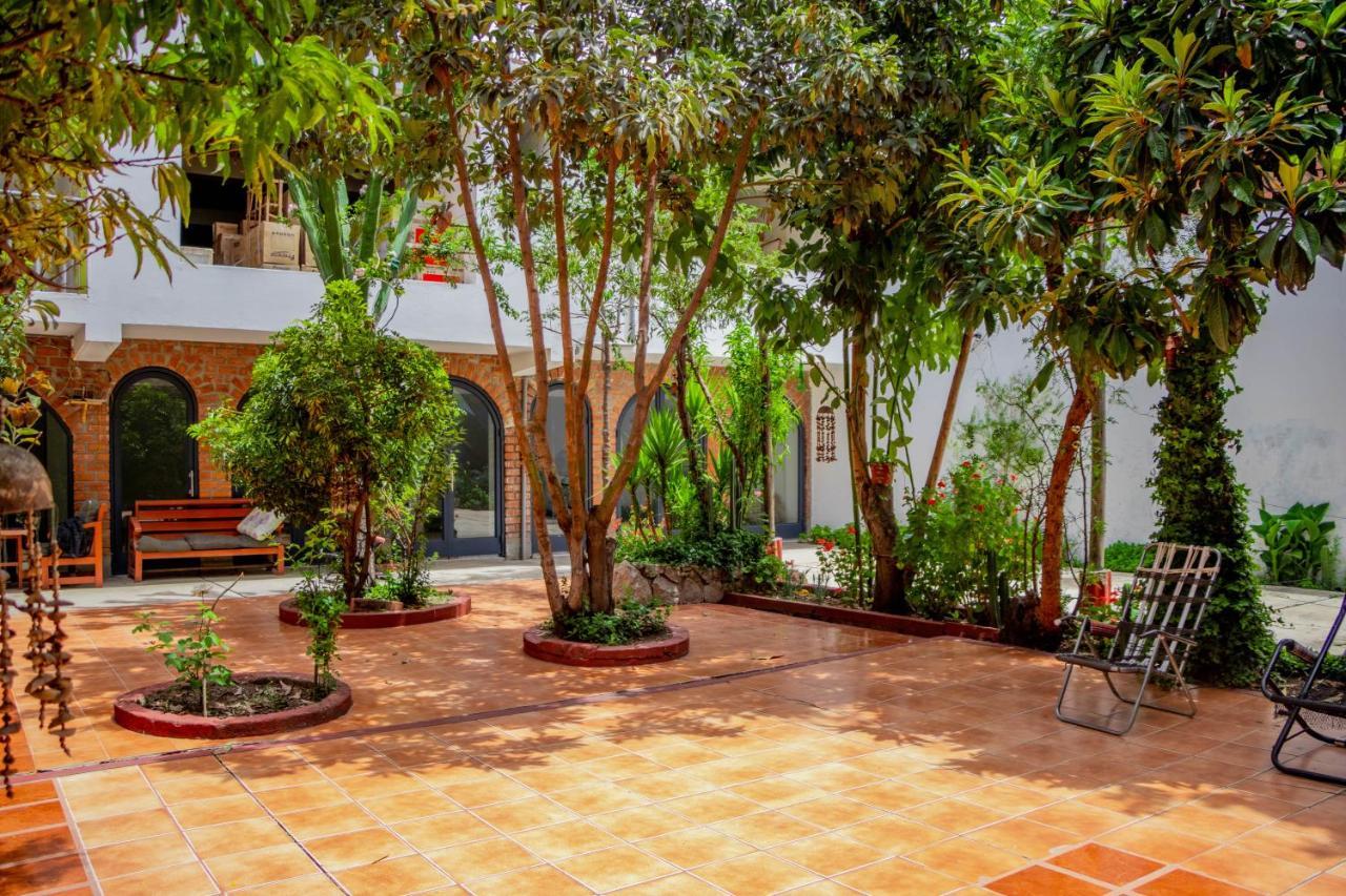 Huaraz Colonial Hostel ภายนอก รูปภาพ