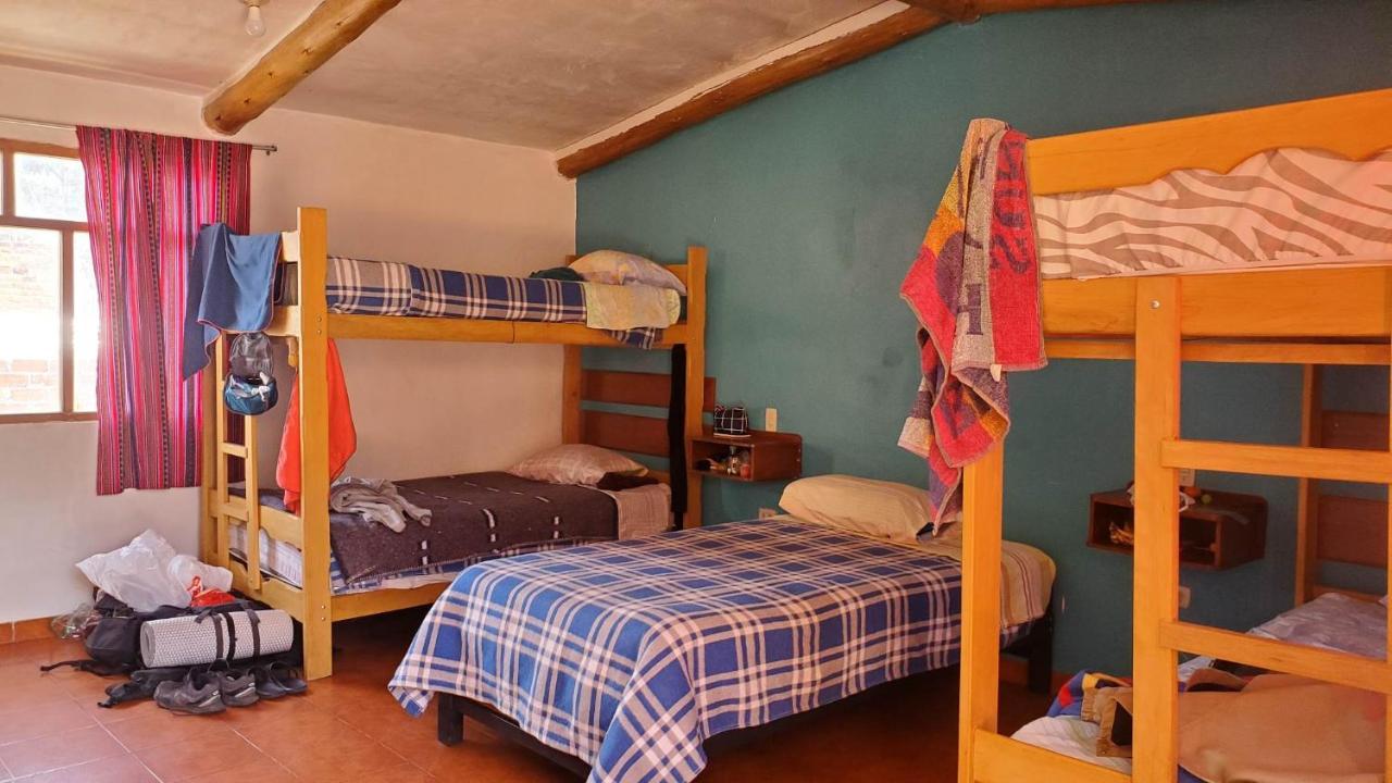 Huaraz Colonial Hostel ภายนอก รูปภาพ