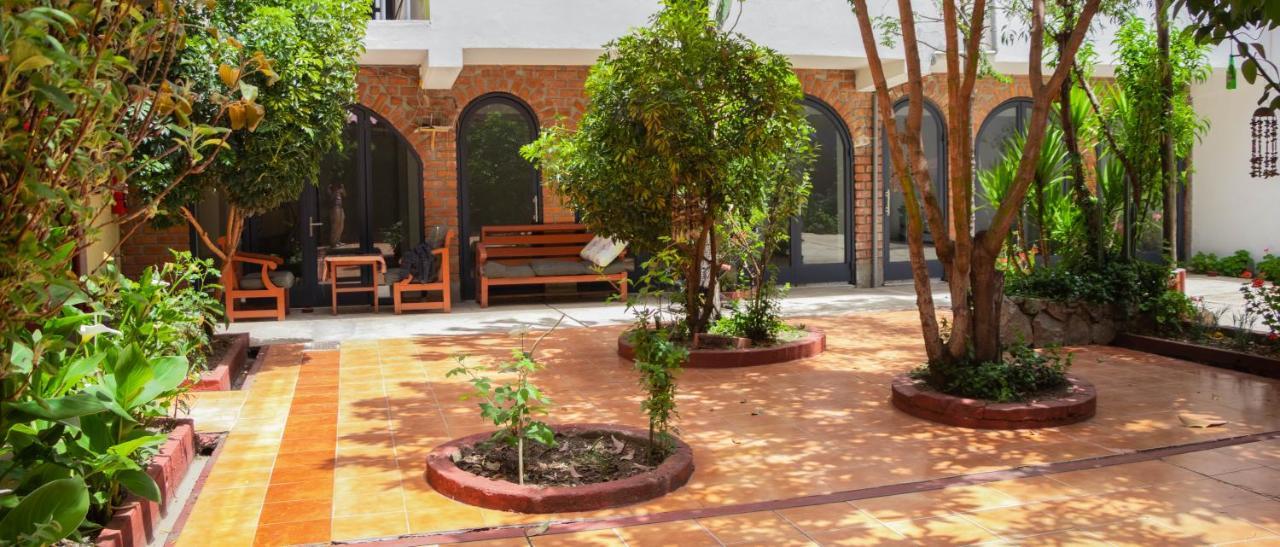 Huaraz Colonial Hostel ภายนอก รูปภาพ