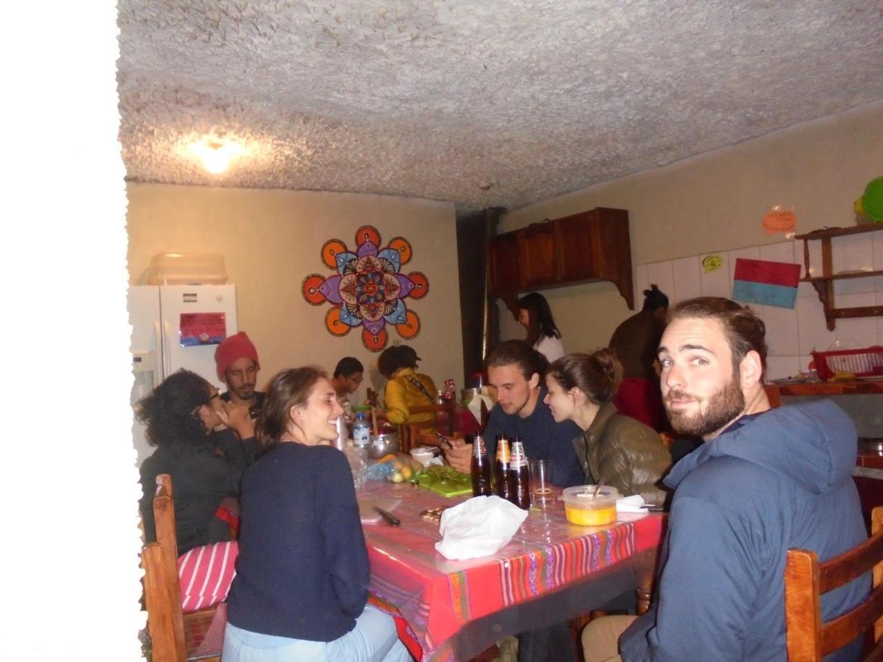 Huaraz Colonial Hostel ภายนอก รูปภาพ