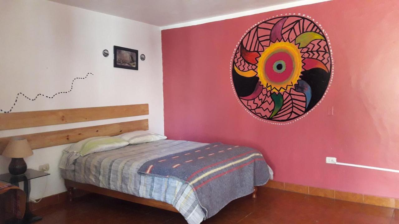 Huaraz Colonial Hostel ภายนอก รูปภาพ